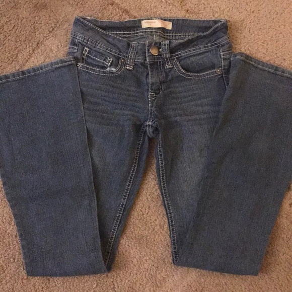 Med. Blue Boot Cut Jeans - Picture 2 of 4